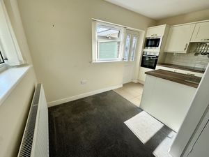Open Plan Dining Kitchen- click for photo gallery